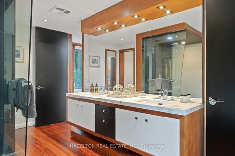 Photo 27 at 32 Regal Road, Wychwood, Toronto