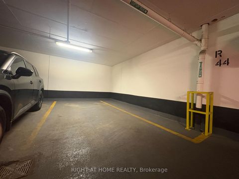 Photo 17 at 503 - 68 Shuter Street, Yonge Corridor, Toronto