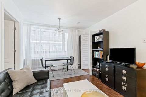 Photo 4 at 203 - 575 Avenue Road, St. Clair, Toronto