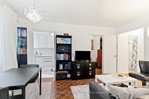 Photo 5 at 203 - 575 Avenue Road, St. Clair, Toronto