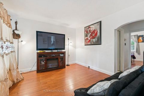 Photo 3 at 1982 Lawrence Avenue W, Weston, Toronto