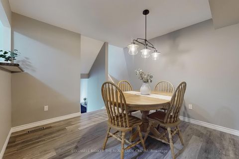 Photo 7 at 195 Milestone Crescent, Aurora Village, Aurora Photo 7 at 195 Milestone Crescent, Aurora Village, Aurora