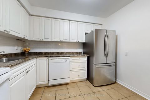 Photo 10 at 195 Milestone Crescent, Aurora Village, Aurora Photo 10 at 195 Milestone Crescent, Aurora Village, Aurora