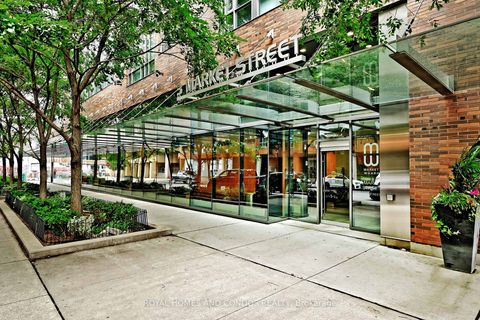 Photo 1 at 212 - 3 Market Street, Waterfront Communities C8, Toronto