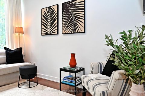 Photo 11 at 212 - 3 Market Street, Waterfront Communities C8, Toronto