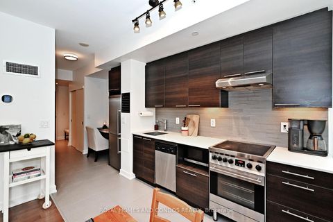 Photo 18 at 212 - 3 Market Street, Waterfront Communities C8, Toronto