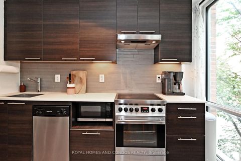 Photo 21 at 212 - 3 Market Street, Waterfront Communities C8, Toronto