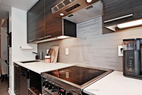 Photo 22 at 212 - 3 Market Street, Waterfront Communities C8, Toronto