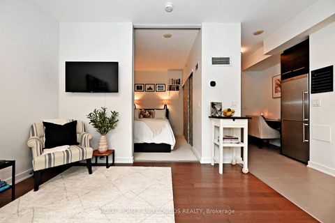 Photo 30 at 212 - 3 Market Street, Waterfront Communities C8, Toronto