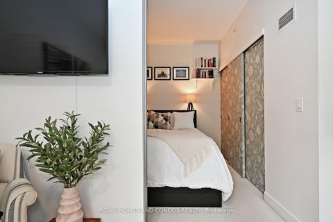 Photo 32 at 212 - 3 Market Street, Waterfront Communities C8, Toronto