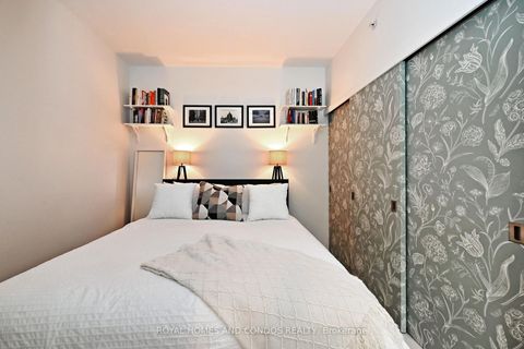 Photo 34 at 212 - 3 Market Street, Waterfront Communities C8, Toronto