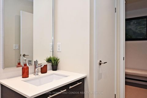 Photo 41 at 212 - 3 Market Street, Waterfront Communities C8, Toronto