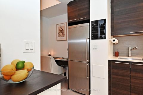 Photo 43 at 212 - 3 Market Street, Waterfront Communities C8, Toronto