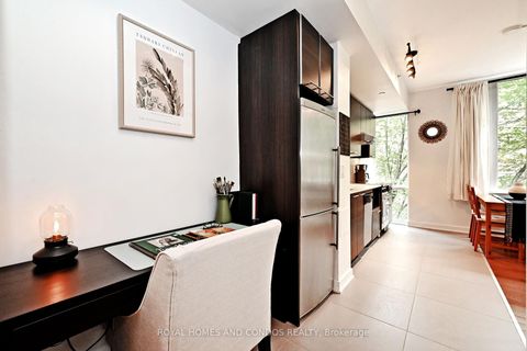 Photo 45 at 212 - 3 Market Street, Waterfront Communities C8, Toronto