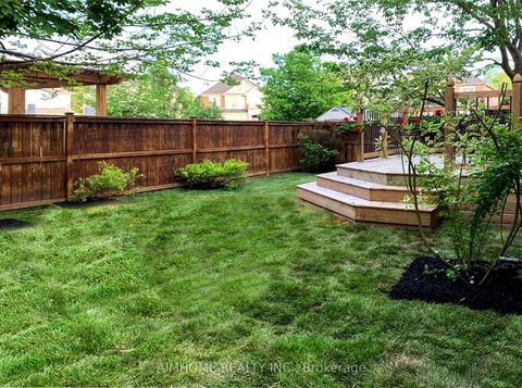 Photo 22 at 101 Grand Oak Drive, Oak Ridges, Richmond Hill