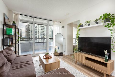 Photo 2 at 1323 - 38 Joe Shuster Way, South Parkdale, Toronto