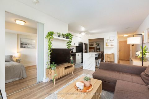 Photo 3 at 1323 - 38 Joe Shuster Way, South Parkdale, Toronto