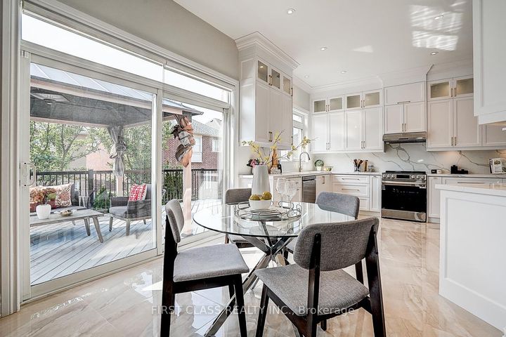 Photo 13 at 50 Hayfield Crescent, Jefferson, Richmond Hill