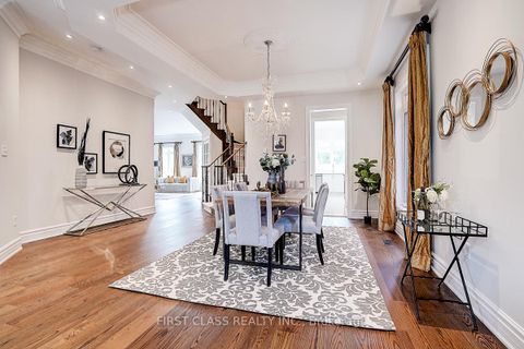 Photo 7 at 50 Hayfield Crescent, Jefferson, Richmond Hill