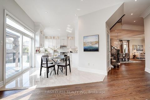 Photo 12 at 50 Hayfield Crescent, Jefferson, Richmond Hill