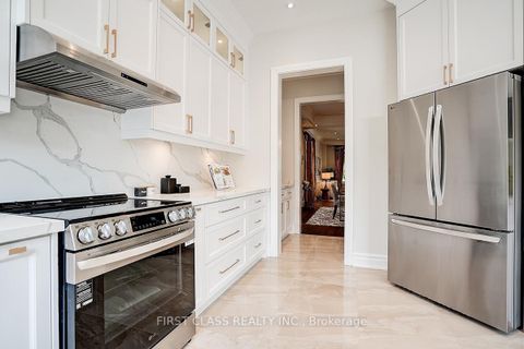 Photo 18 at 50 Hayfield Crescent, Jefferson, Richmond Hill