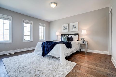 Photo 31 at 50 Hayfield Crescent, Jefferson, Richmond Hill