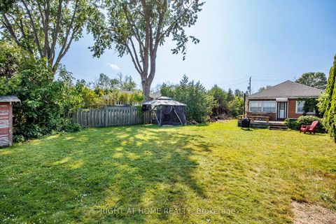 Photo 14 at 1557 Houston Avenue, Rural Innisfil, Innisfil Photo 14 at 1557 Houston Avenue, Rural Innisfil, Innisfil