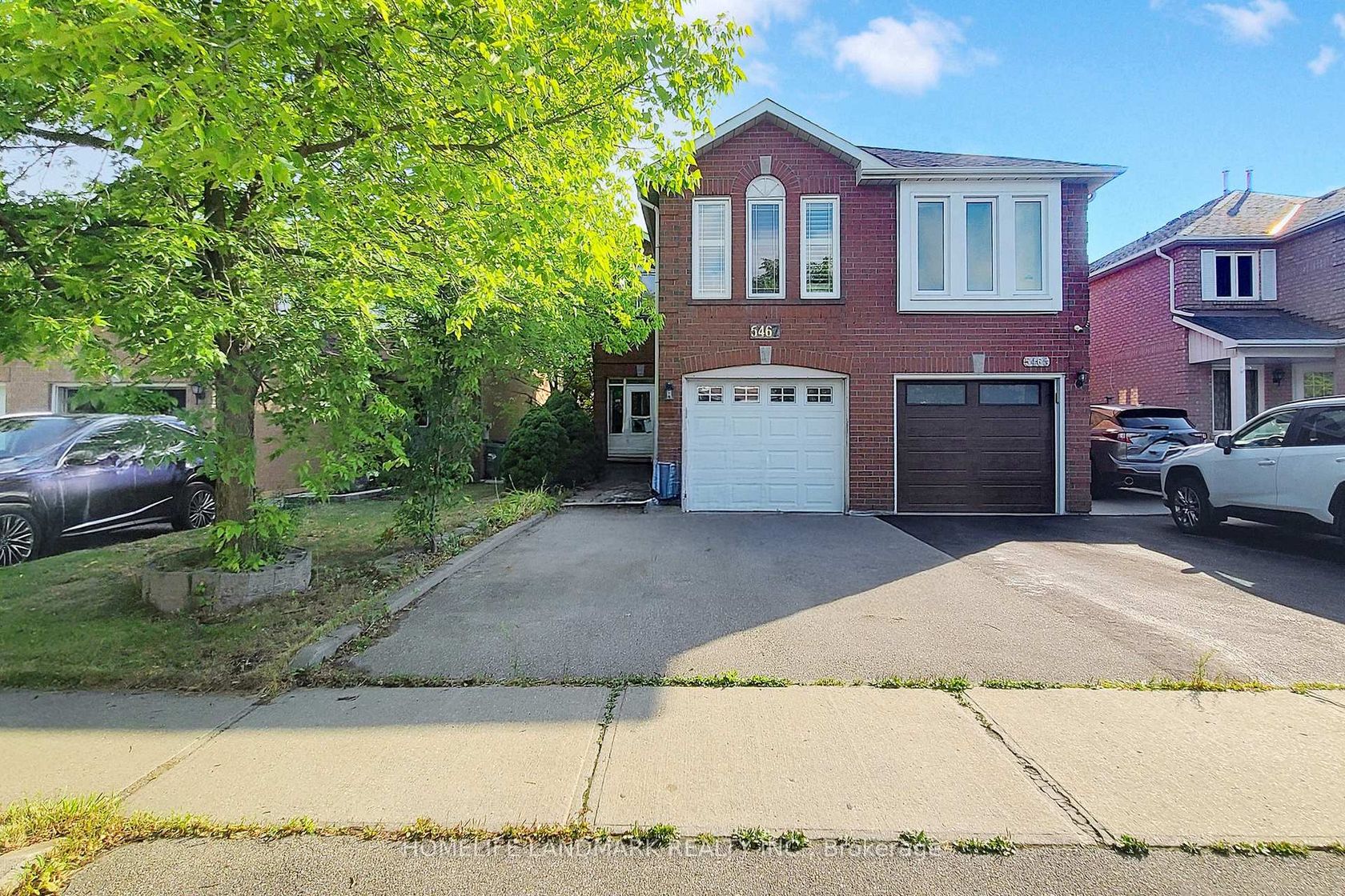 5467 Bullrush Drive, East Credit, Mississauga by Loree Meneguzzi Real Estate 5467 Bullrush Drive, East Credit, Mississauga