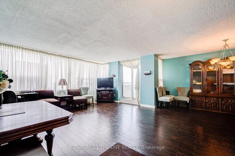 Photo 15 at 808 - 121 Ling Road, West Hill, Toronto
