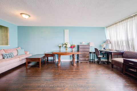 Photo 17 at 808 - 121 Ling Road, West Hill, Toronto
