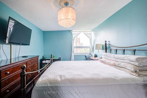 Photo 21 at 808 - 121 Ling Road, West Hill, Toronto