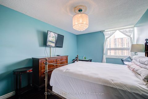 Photo 22 at 808 - 121 Ling Road, West Hill, Toronto