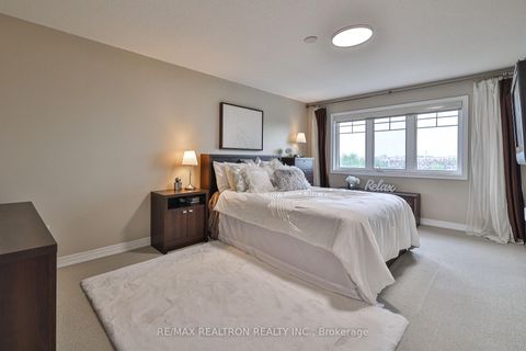 Photo 12 at 73 Shirrick Drive, Jefferson, Richmond Hill