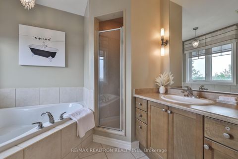 Photo 15 at 73 Shirrick Drive, Jefferson, Richmond Hill