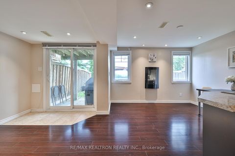Photo 20 at 73 Shirrick Drive, Jefferson, Richmond Hill