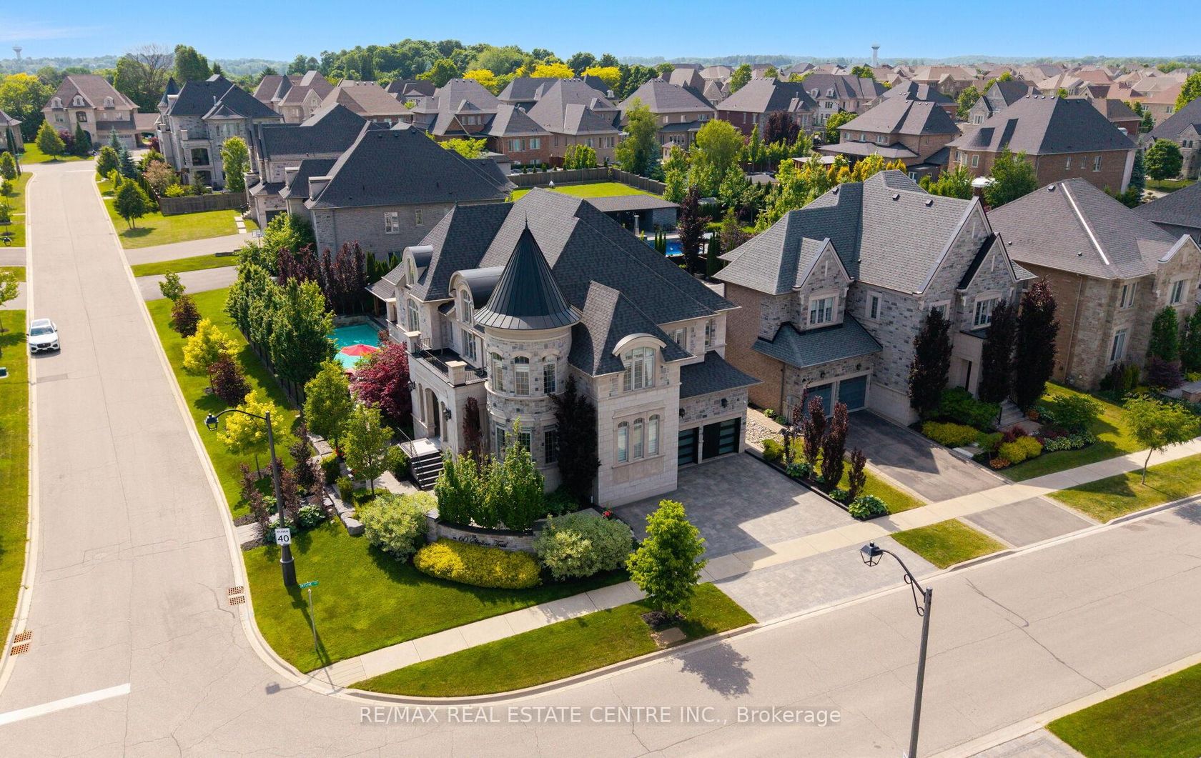 60 Skyline Trail, Nobleton, King 