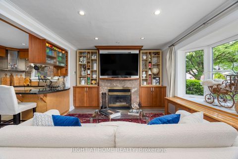 Photo 6 at 107 Otter Crescent, Nortown, Toronto