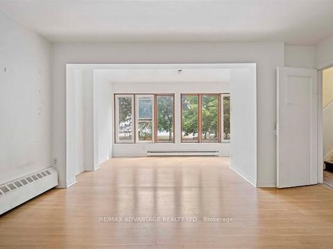 Photo 6 at 106 Hubbard Boulevard, The Beaches, Toronto