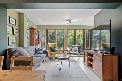 Photo 15 at 106 Hubbard Boulevard, The Beaches, Toronto