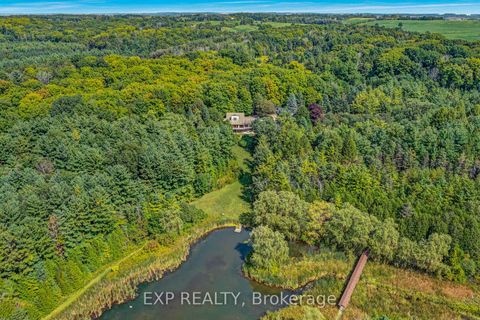 Photo 1 at 18340 Bathurst Street, Rural King, King