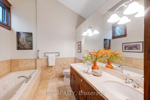 Photo 26 at 18340 Bathurst Street, Rural King, King