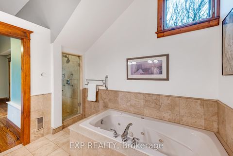 Photo 27 at 18340 Bathurst Street, Rural King, King