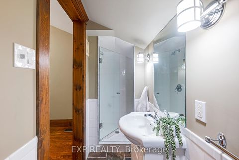 Photo 31 at 18340 Bathurst Street, Rural King, King
