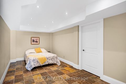 Photo 38 at 18340 Bathurst Street, Rural King, King