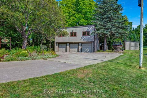 Photo 43 at 18340 Bathurst Street, Rural King, King