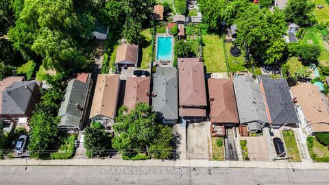 Photo 2 at 38 North Edgely Avenue, Birchmount, Toronto