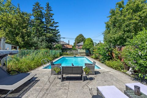 Photo 5 at 38 North Edgely Avenue, Birchmount, Toronto