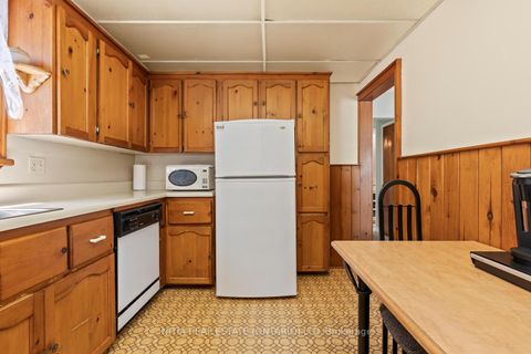 Photo 17 at 38 North Edgely Avenue, Birchmount, Toronto