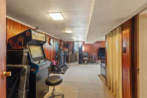Photo 31 at 38 North Edgely Avenue, Birchmount, Toronto