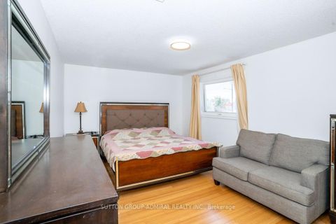Photo 18 at 85 Glen Crescent, Uplands, Vaughan